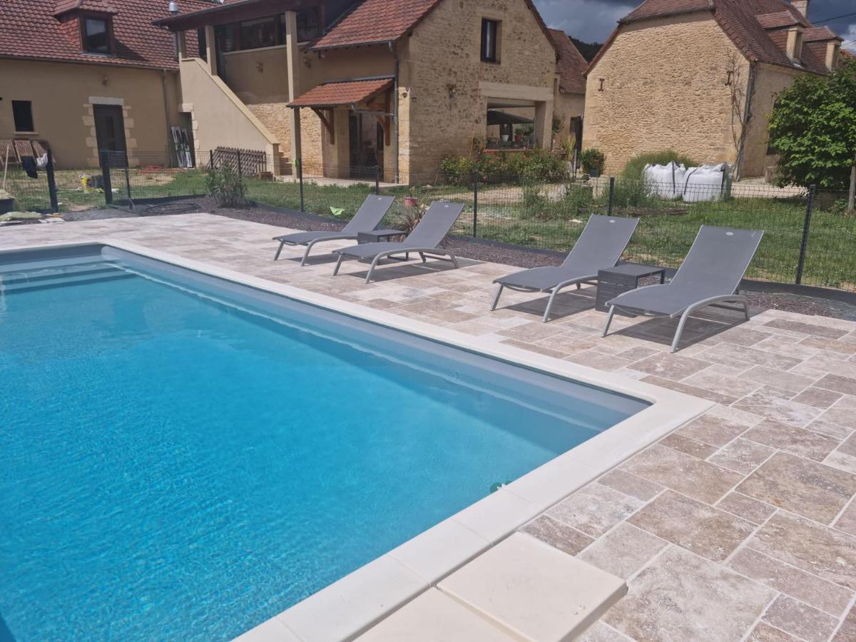 Le 4 Bed & Breakfast Монтиняк Екстериор снимка